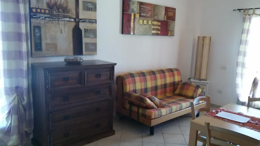 SoleeSale Appartamenti e Camere Per Vacanza Pula 0*,