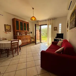  Appartamento Bilocale Con Ampio Giardino
